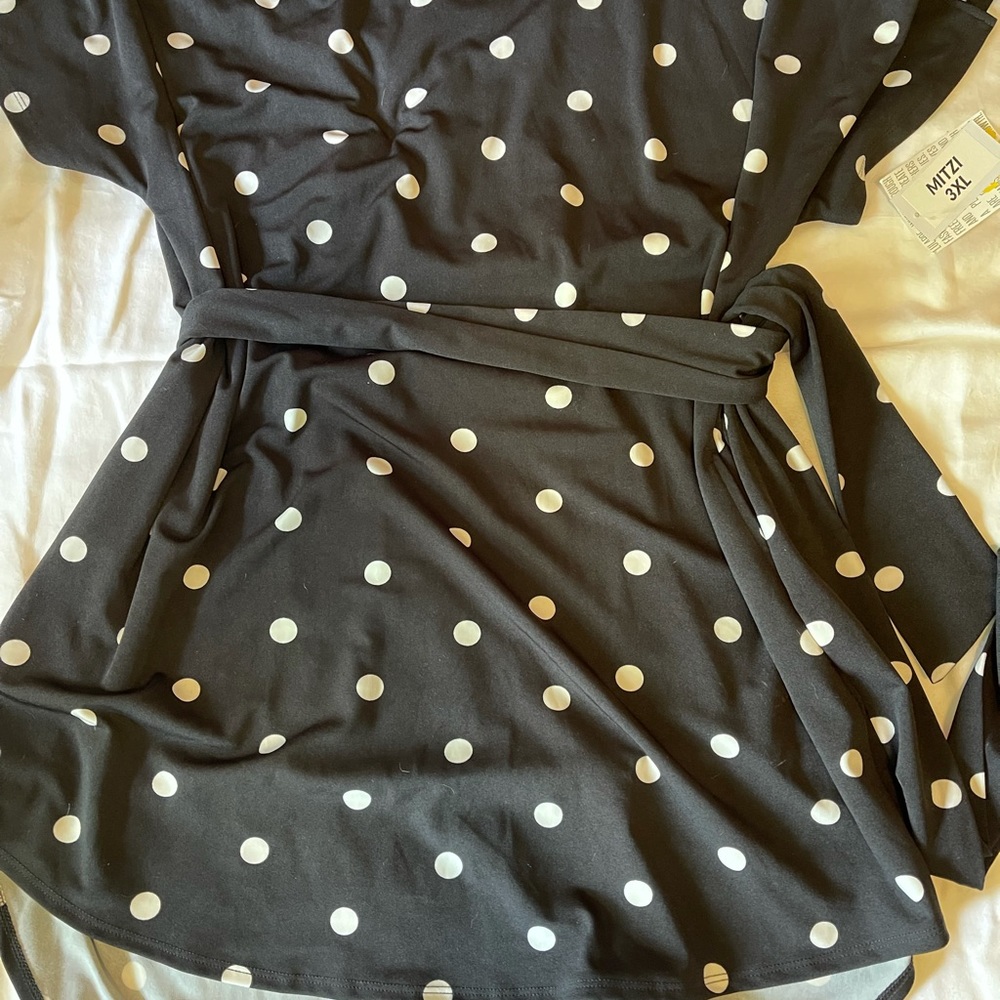 Lularoe Mitzi top